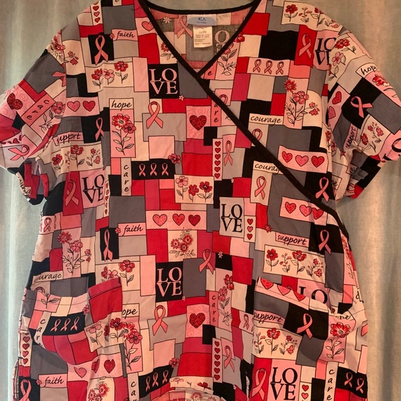 Awesome SB Scrubs Breast Cancer Love ❤️ Oct Sz XL